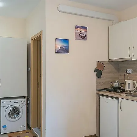Apartmán Flora Beach 3